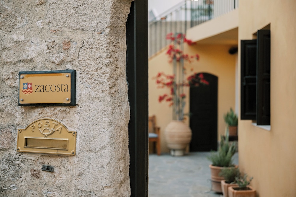 Zacosta Villa - a Heritage Hotel — Hotel building in Rhodes Town, South Aegean