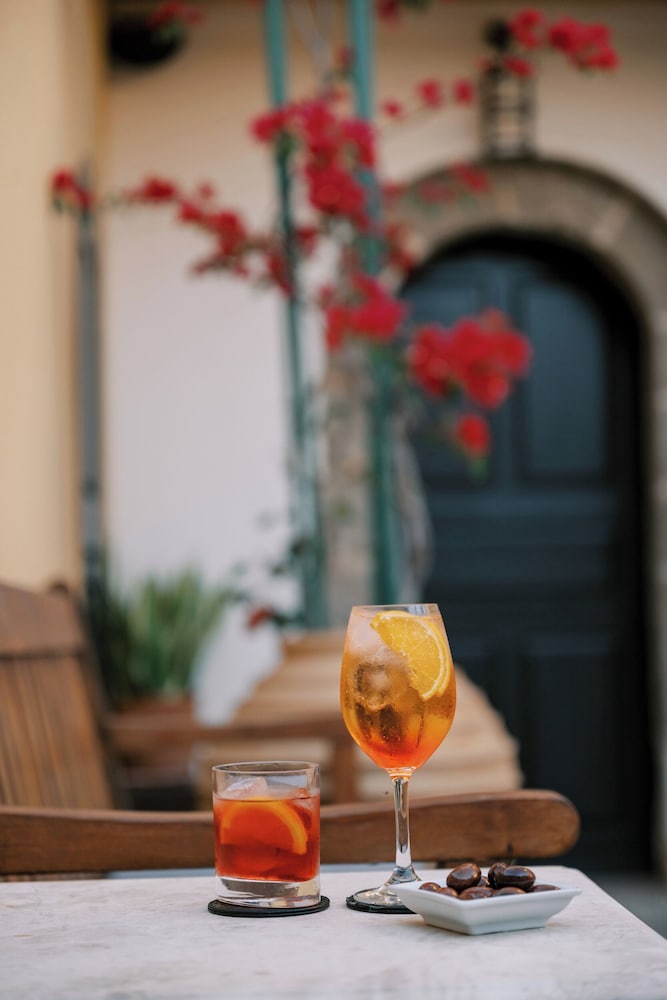 Zacosta Villa - a Heritage Hotel — Restaurant & bars in Rhodes Town, South Aegean