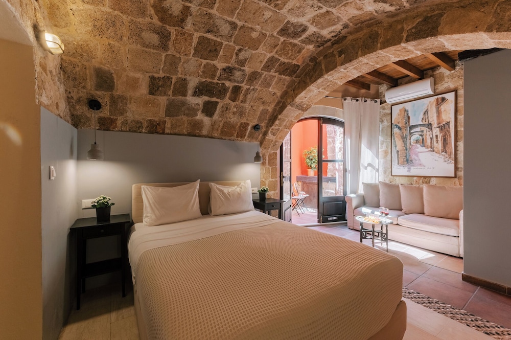 Zacosta Villa - a Heritage Hotel — Hotel rooms in Rhodes Town, South Aegean
