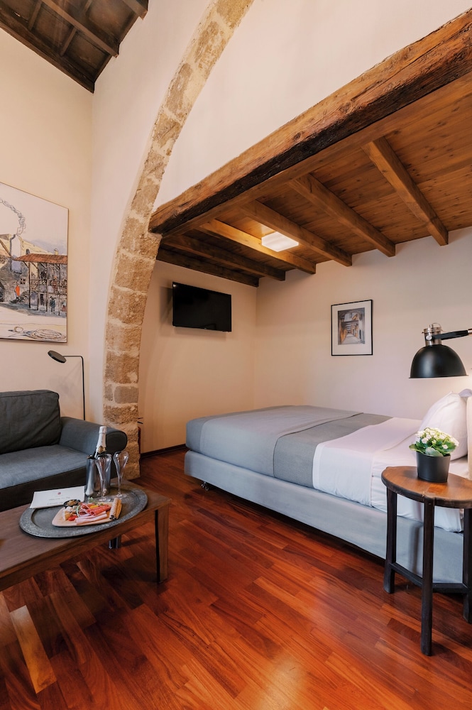 Zacosta Villa - a Heritage Hotel — Hotel rooms in Rhodes Town, South Aegean