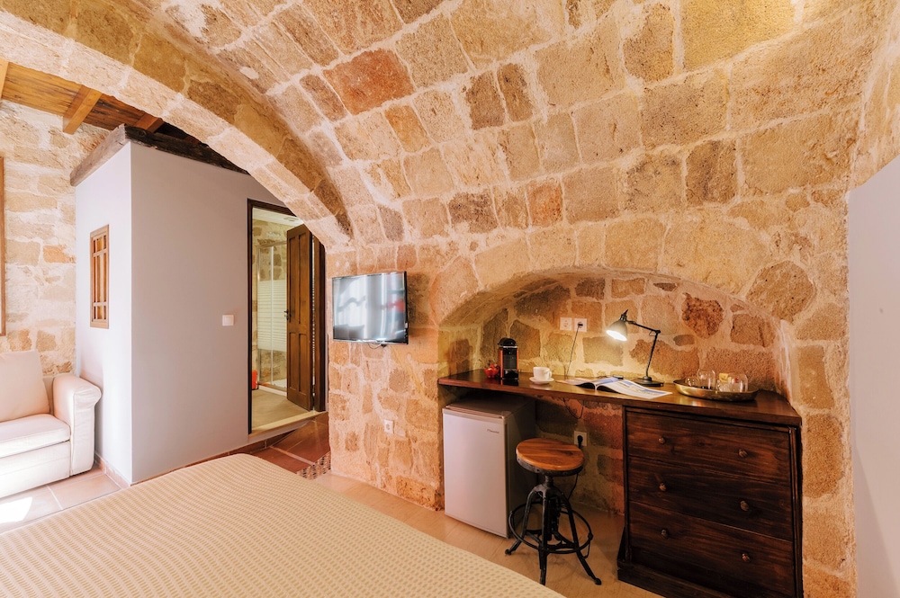Zacosta Villa - a Heritage Hotel — Hotel rooms in Rhodes Town, South Aegean