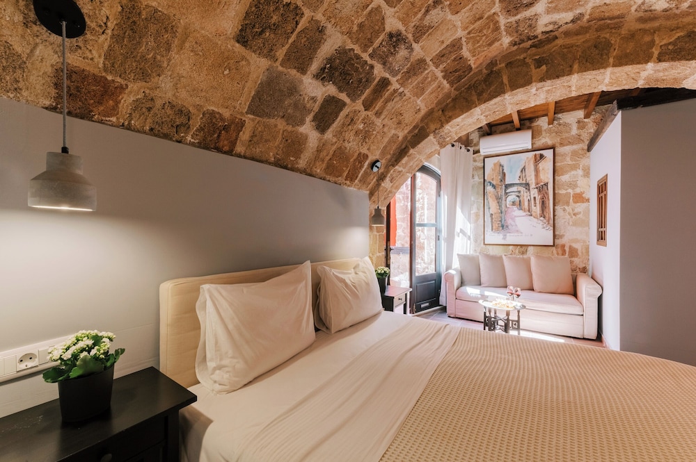 Zacosta Villa - a Heritage Hotel — Hotel rooms in Rhodes Town, South Aegean