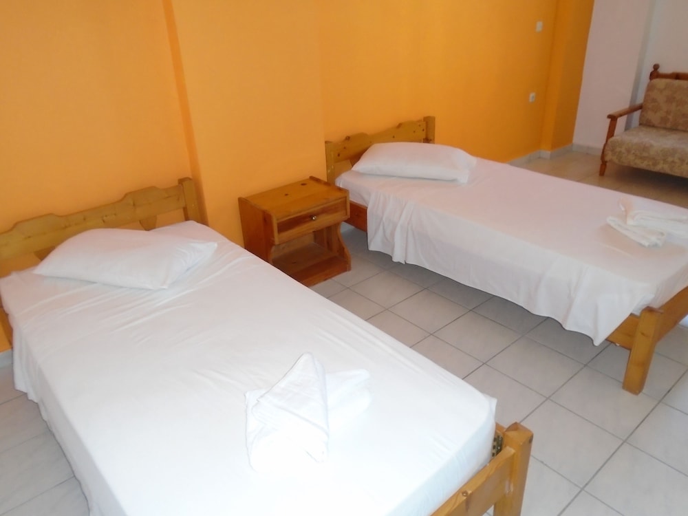 Oasis Tigaki — Hotel rooms in Tigaki, South Aegean