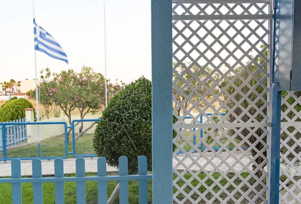 Oasis Tigaki — Attractions for children in Tigaki, South Aegean