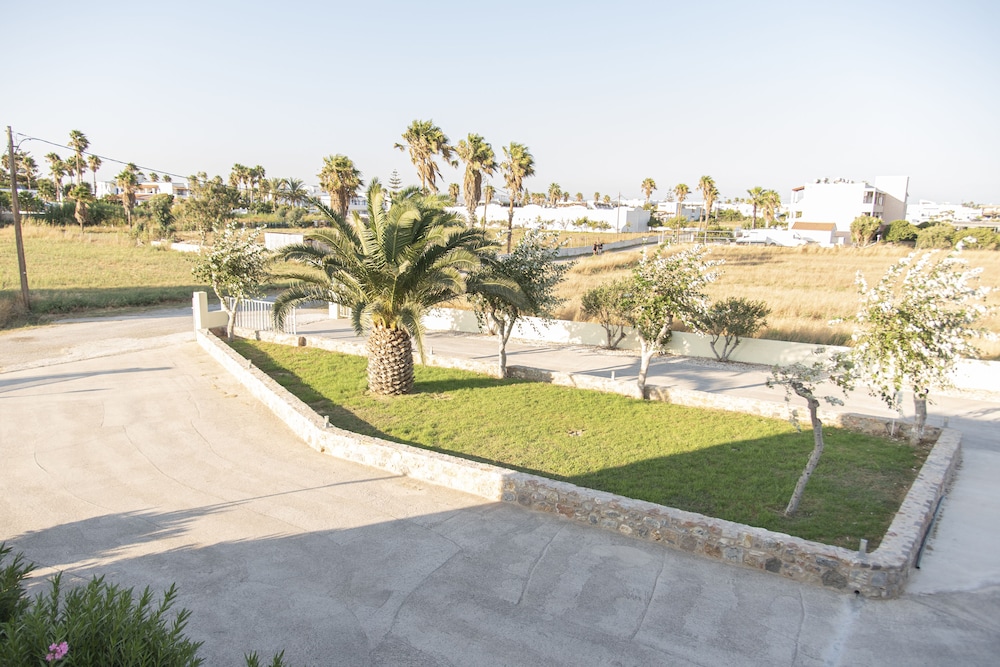Oasis Tigaki — Attractions in the area in Tigaki, South Aegean