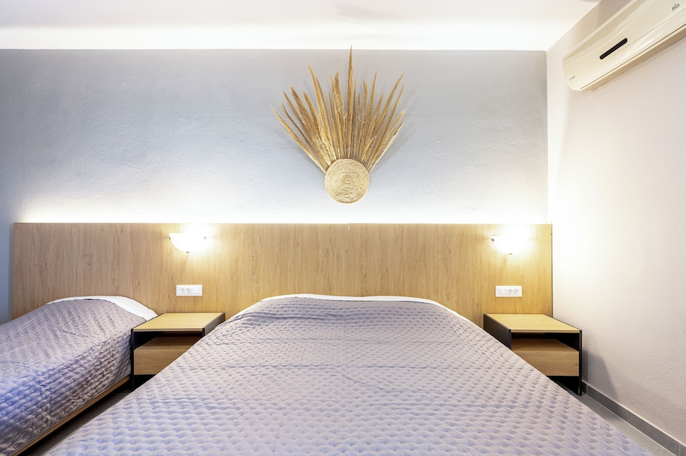 Oasis Tigaki — Hotel rooms in Tigaki, South Aegean