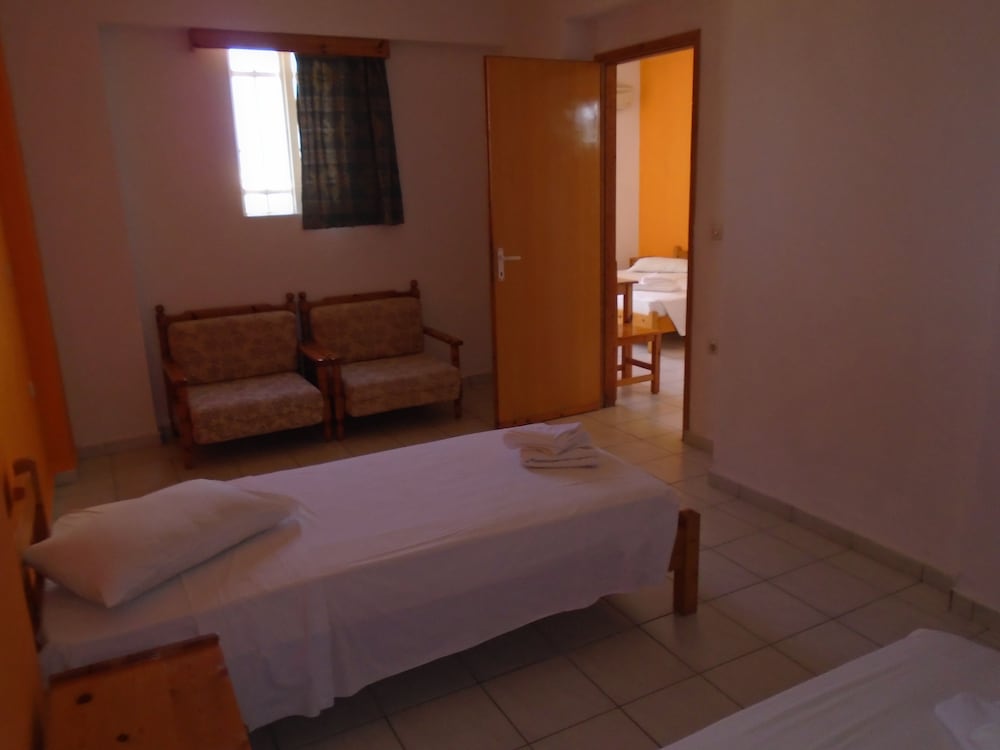Oasis Tigaki — Hotel rooms in Tigaki, South Aegean