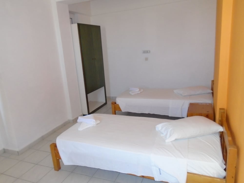 Oasis Tigaki — Hotel rooms in Tigaki, South Aegean