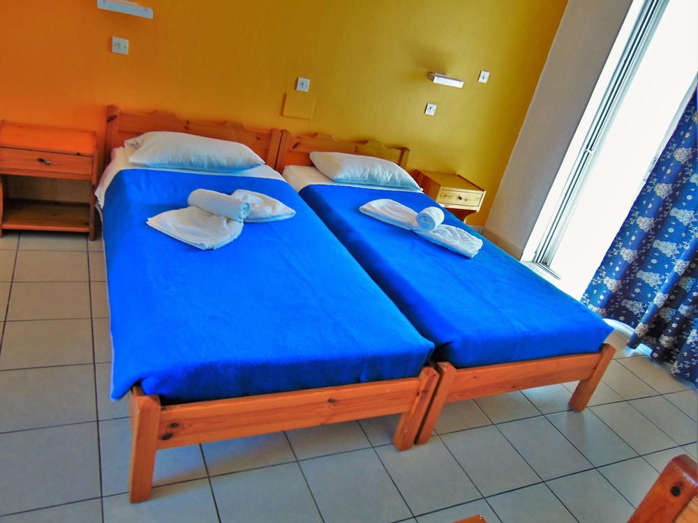 Oasis Tigaki — Hotel rooms in Tigaki, South Aegean