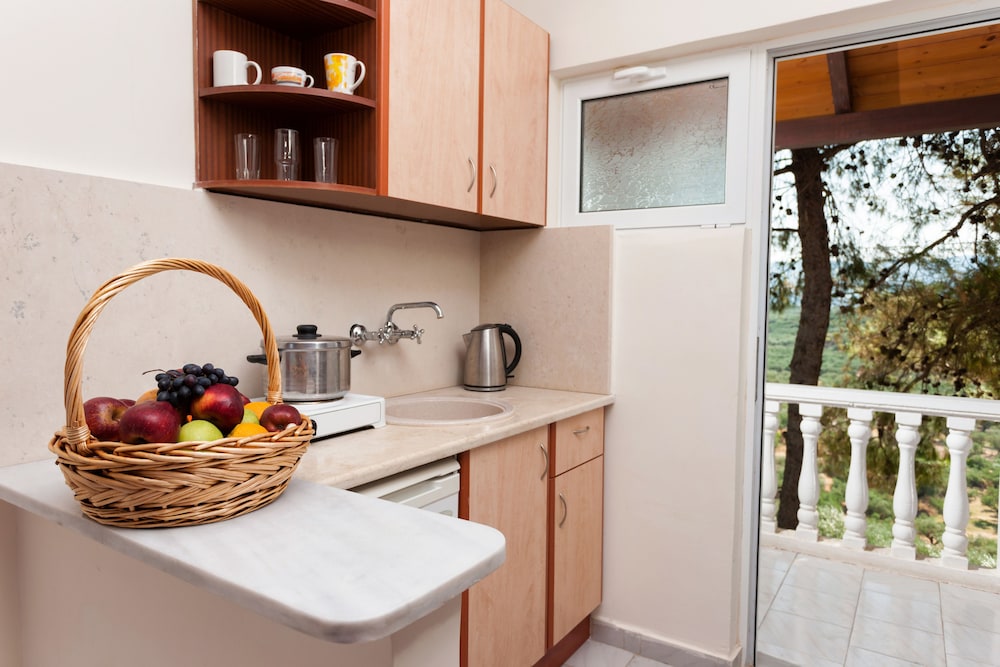 Zante View Studios — Hotel rooms in Tsilivi, Ionian Islands