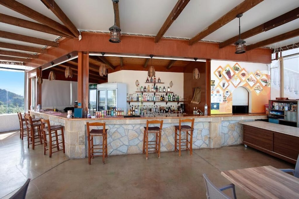 Zante View Studios — Restaurant & bars in Tsilivi, Ionian Islands
