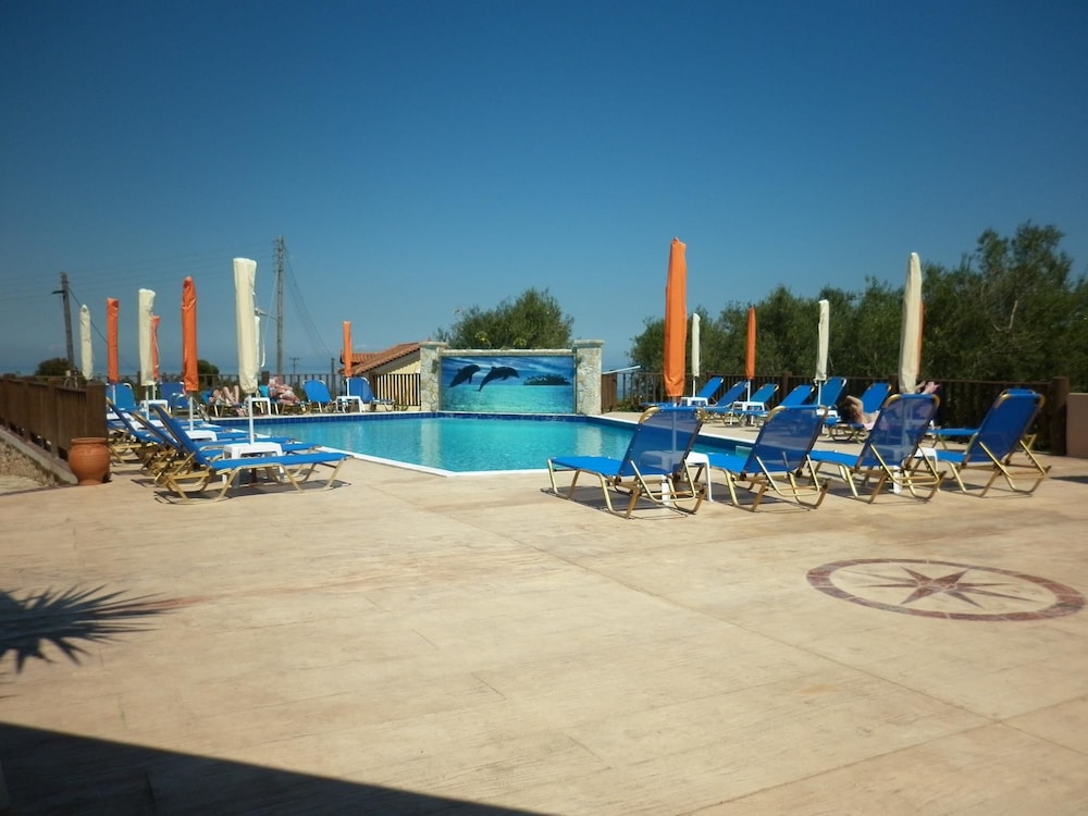 Zante View Studios — Swimming pool in Tsilivi, Ionian Islands