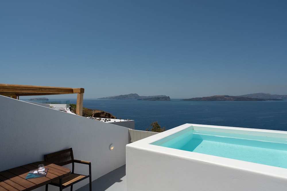 Goulielmos Hotel & Spa — Outdoor in Akrotiri, South Aegean