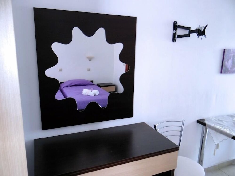 Anelia Boutique Studios & Apartments — Hotel rooms in Faliraki, South Aegean