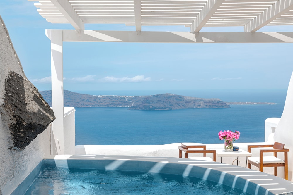 Afroessa Hotel by Caldera Houses — Swimming pool in Imerovigli, South Aegean