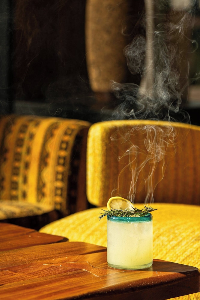 HOLLYWOOD VOLUME, a Tribute Portfolio Hotel — Restaurant & bars in Los Angeles, California