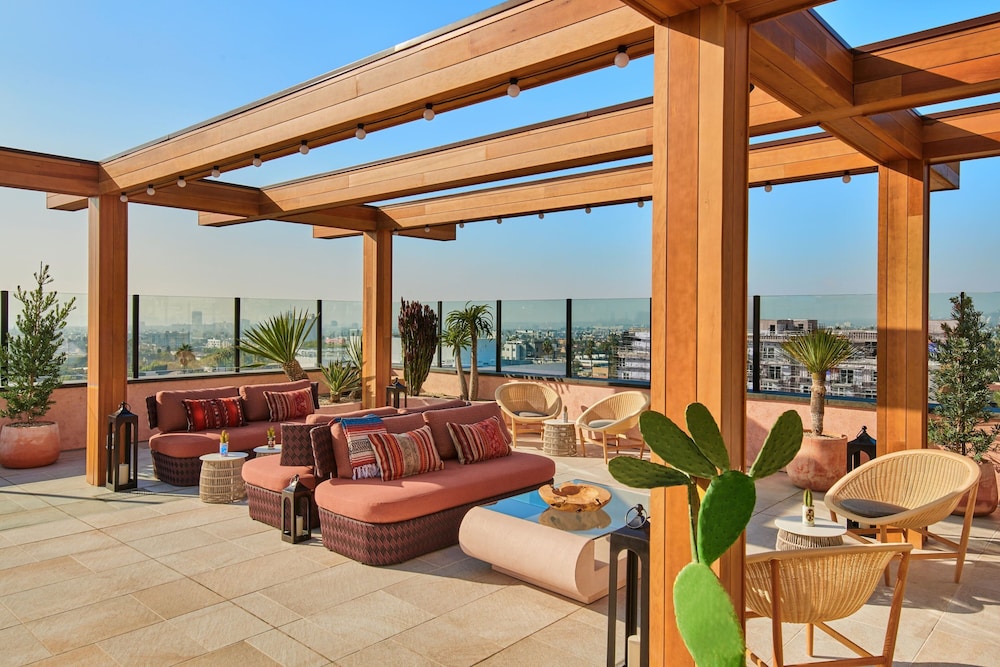 HOLLYWOOD VOLUME, a Tribute Portfolio Hotel — Restaurant & bars in Los Angeles, California