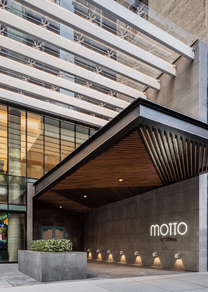 Motto by Hilton New York City Chelsea — Hotel building in New York City, New York State