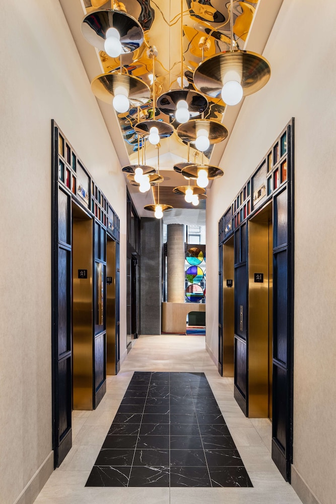 Motto by Hilton New York City Chelsea — Hotel building in New York City, New York State