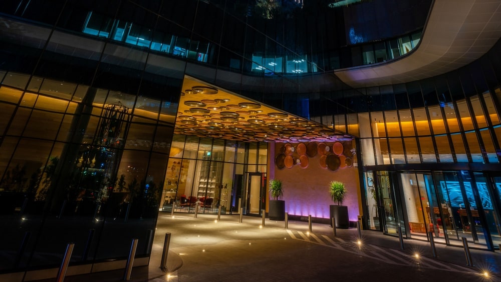 Hotel Indigo Dubai Downtown by IHG — Hotel building in Dubai