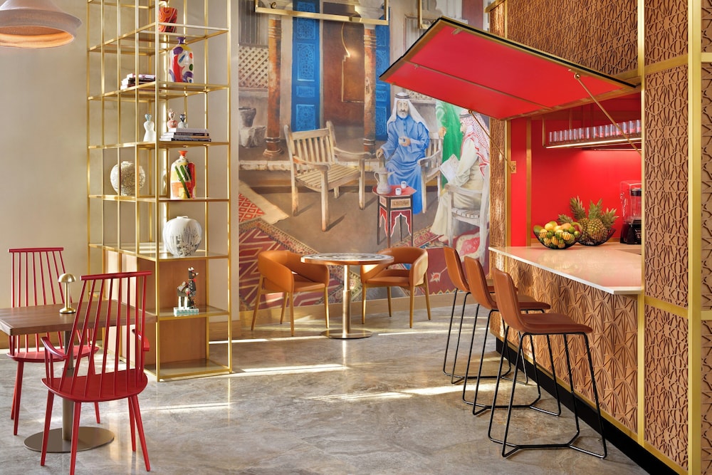 Hotel Indigo Dubai Downtown by IHG — Restaurant & bars in Dubai