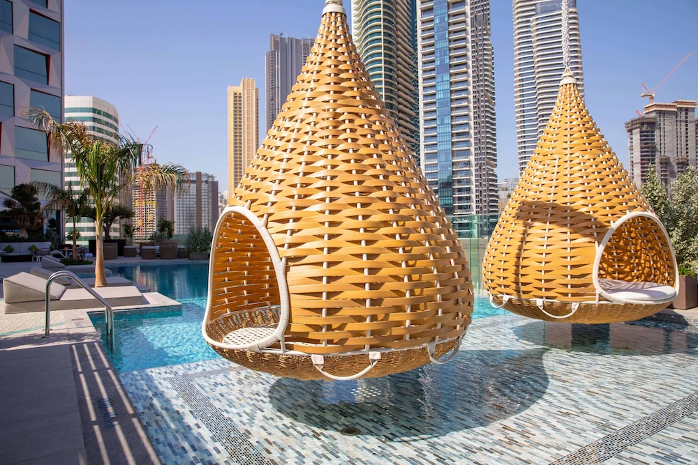Hotel Indigo Dubai Downtown by IHG — Swimming pool in Dubai