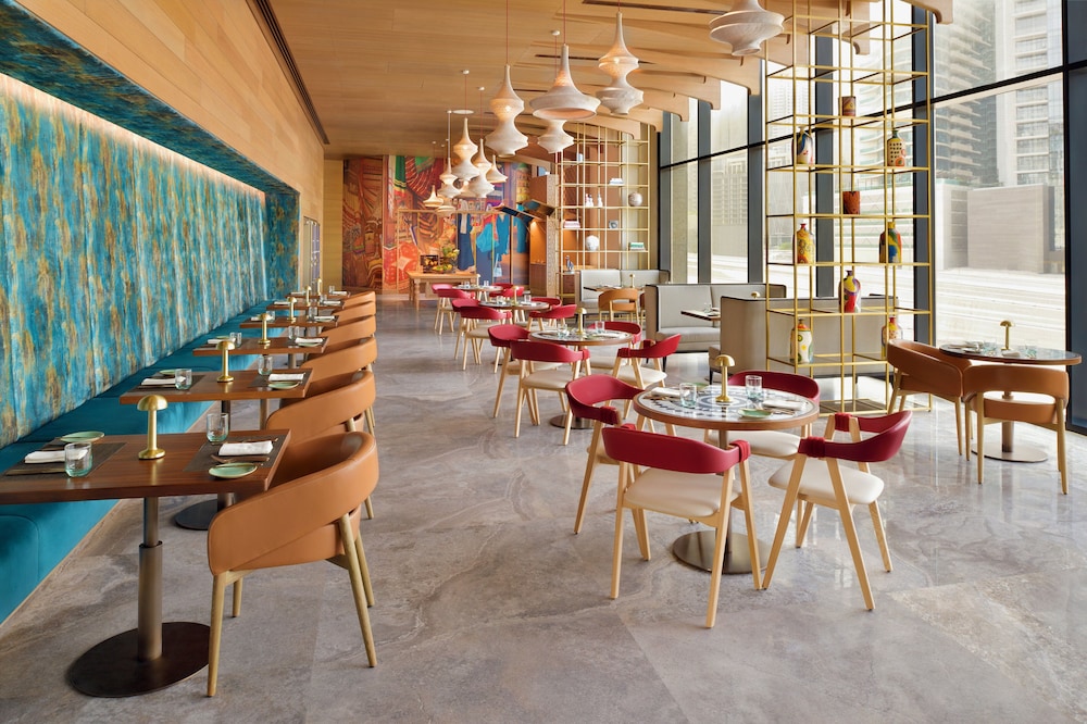 Hotel Indigo Dubai Downtown by IHG — Restaurant & bars in Dubai