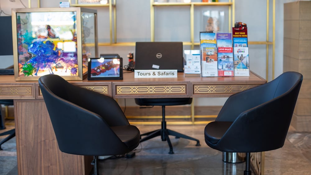 Hotel Indigo Dubai Downtown by IHG — Hotel building in Dubai