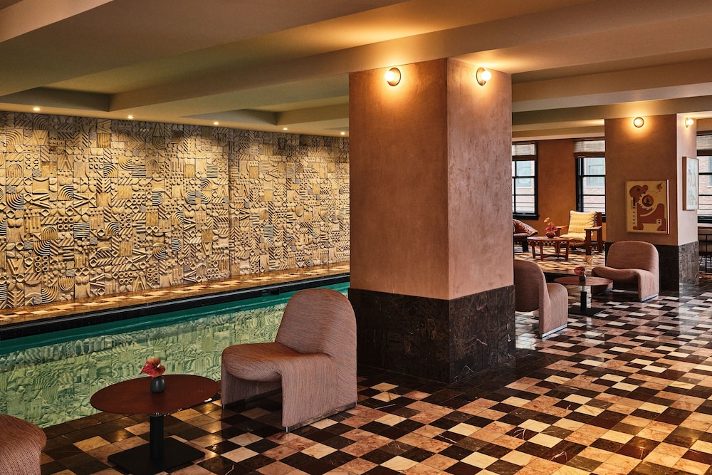 Downtown Los Angeles Proper Hotel, a Member of Design Hotels — Swimming pool in Los Angeles, California