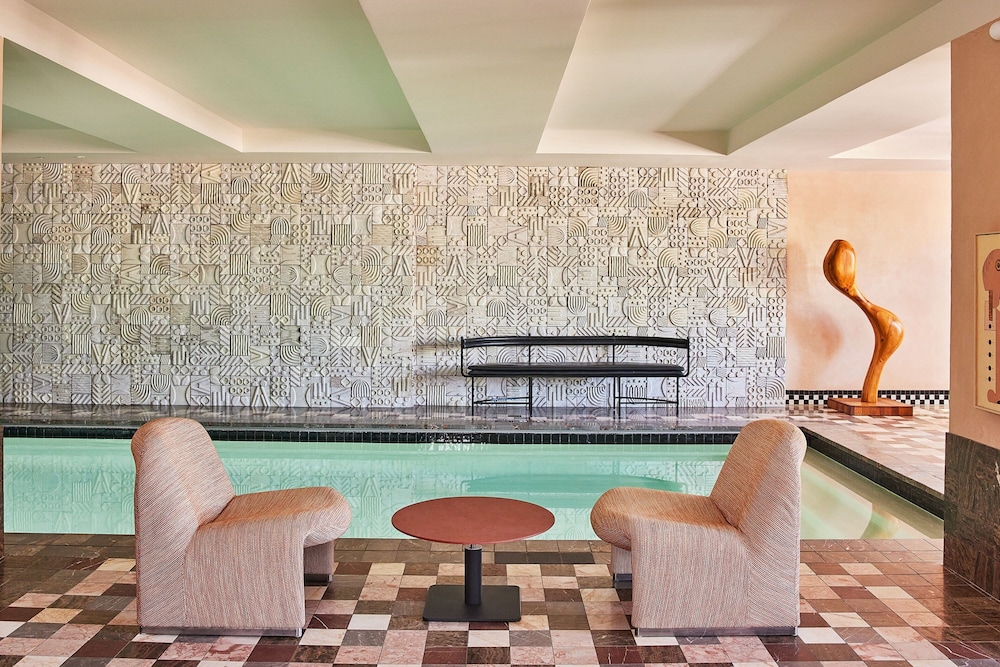 Downtown Los Angeles Proper Hotel, a Member of Design Hotels — Swimming pool in Los Angeles, California