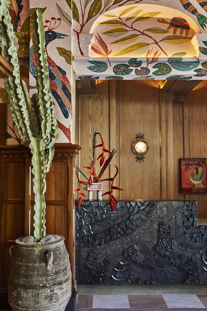 Downtown Los Angeles Proper Hotel, a Member of Design Hotels — Hotel building in Los Angeles, California
