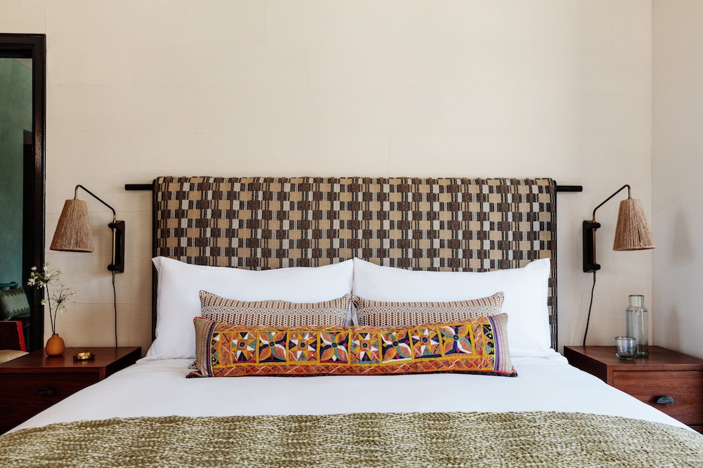 Downtown Los Angeles Proper Hotel, a Member of Design Hotels — Hotel rooms in Los Angeles, California