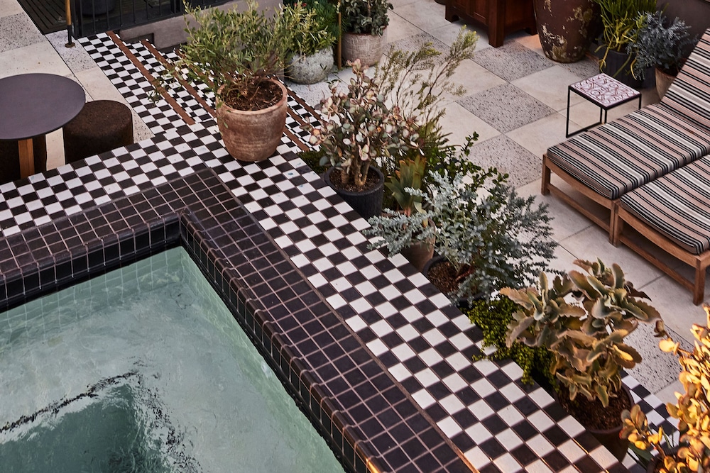 Downtown Los Angeles Proper Hotel, a Member of Design Hotels — Swimming pool in Los Angeles, California