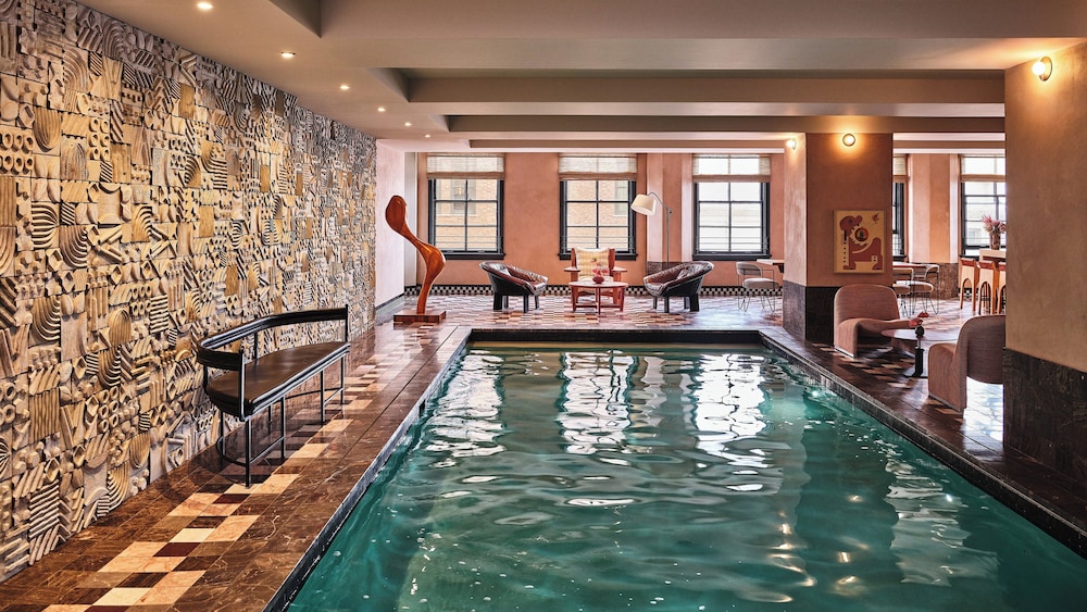 Downtown Los Angeles Proper Hotel, a Member of Design Hotels — Swimming pool in Los Angeles, California
