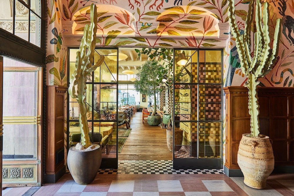 Downtown Los Angeles Proper Hotel, a Member of Design Hotels — Restaurant & bars in Los Angeles, California