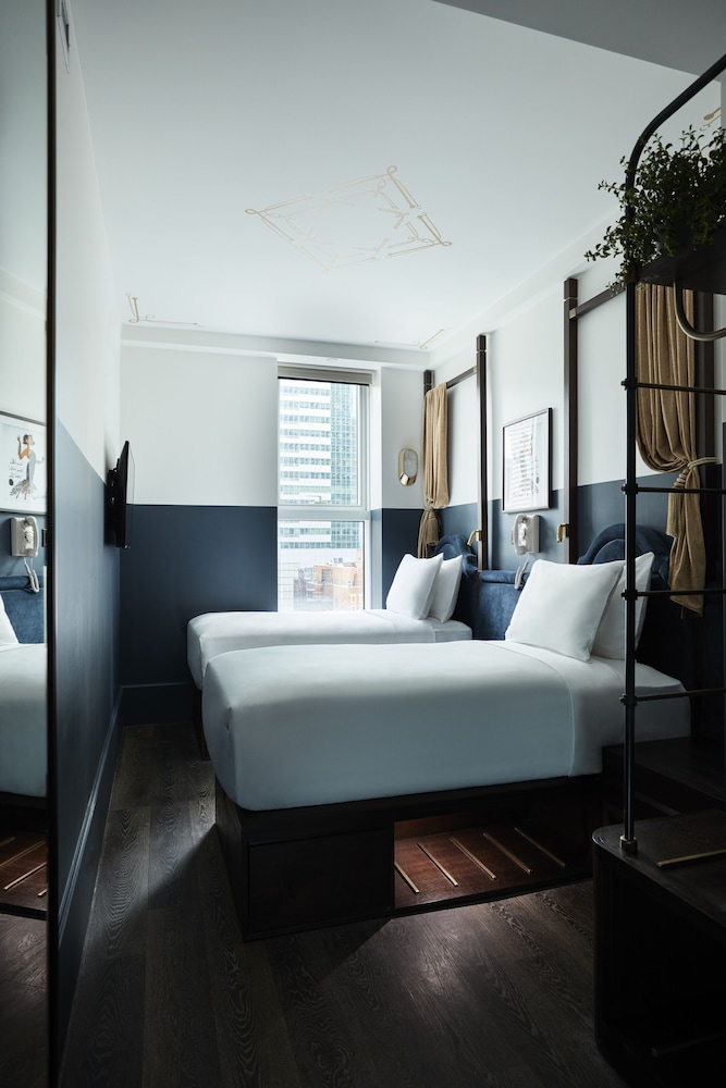 CIVILIAN Hotel — Hotel rooms in New York City, New York State