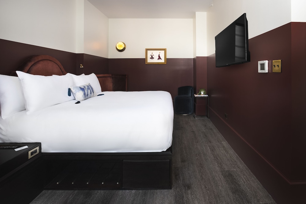 CIVILIAN Hotel — Hotel rooms in New York City, New York State