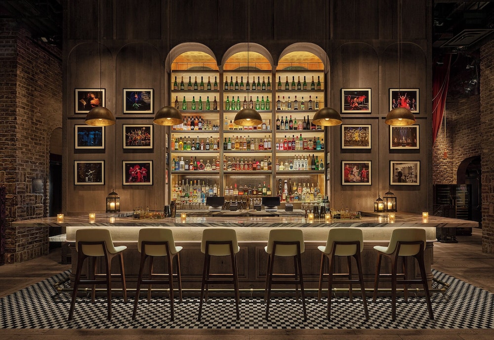 CIVILIAN Hotel — Restaurant & bars in New York City, New York State