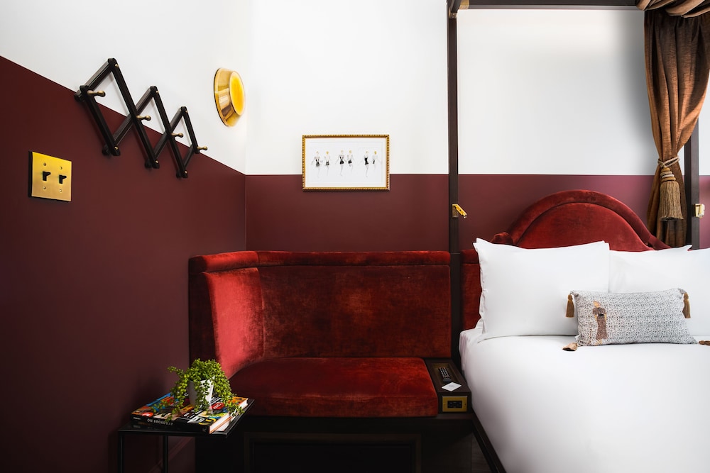 CIVILIAN Hotel — Hotel rooms in New York City, New York State