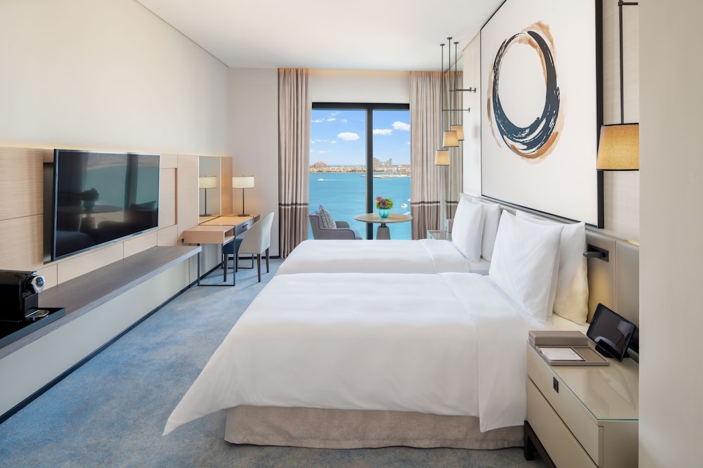 Address Beach Resort — Hotel rooms in Dubai