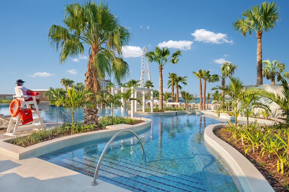 Address Beach Resort — Swimming pool in Dubai
