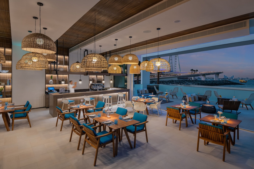 Address Beach Resort — Restaurant & bars in Dubai