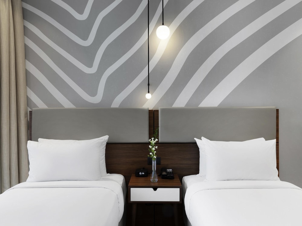 Adagio Premium The Palm — Hotel rooms in Dubai