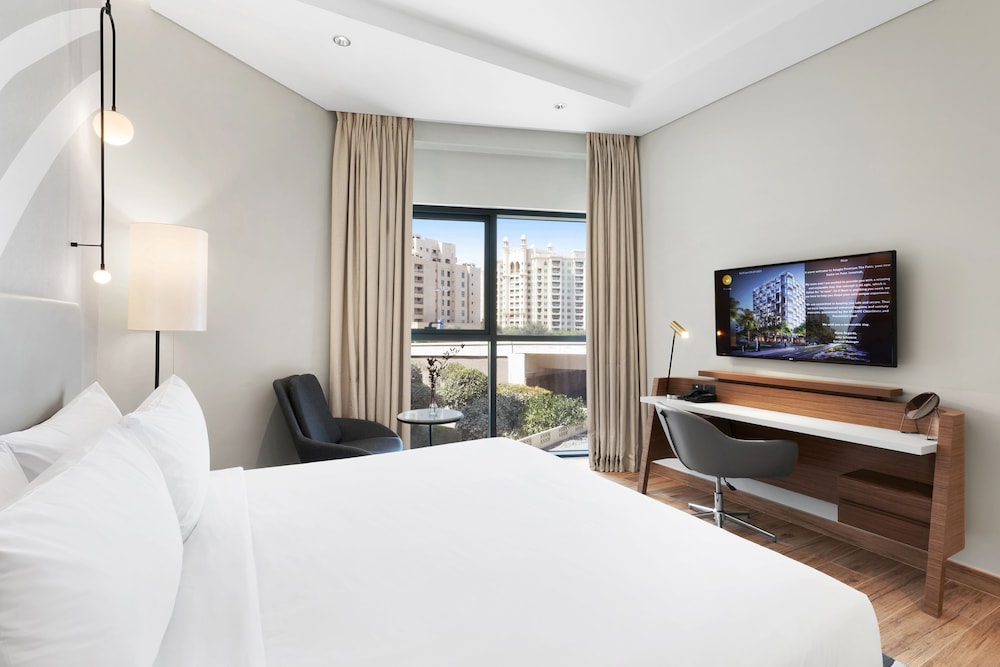 Adagio Premium The Palm — Hotel rooms in Dubai