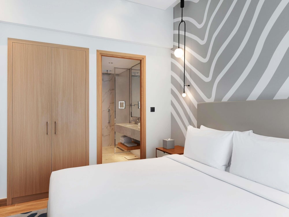 Adagio Premium The Palm — Hotel rooms in Dubai