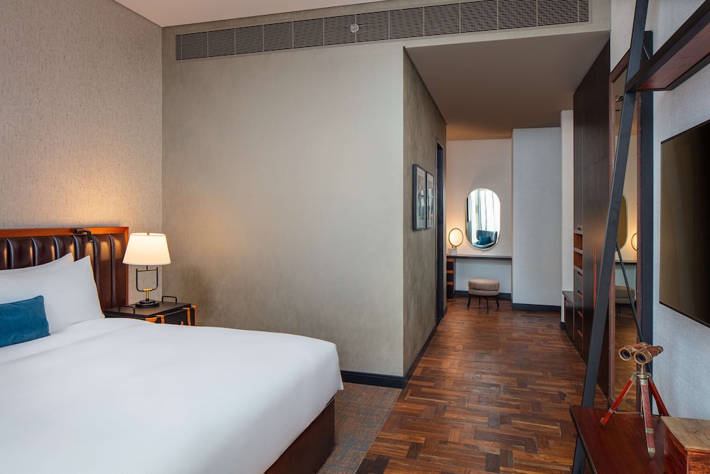 DoubleTree by Hilton Dubai M Square Hotel & Residences — Hotel rooms in Dubai