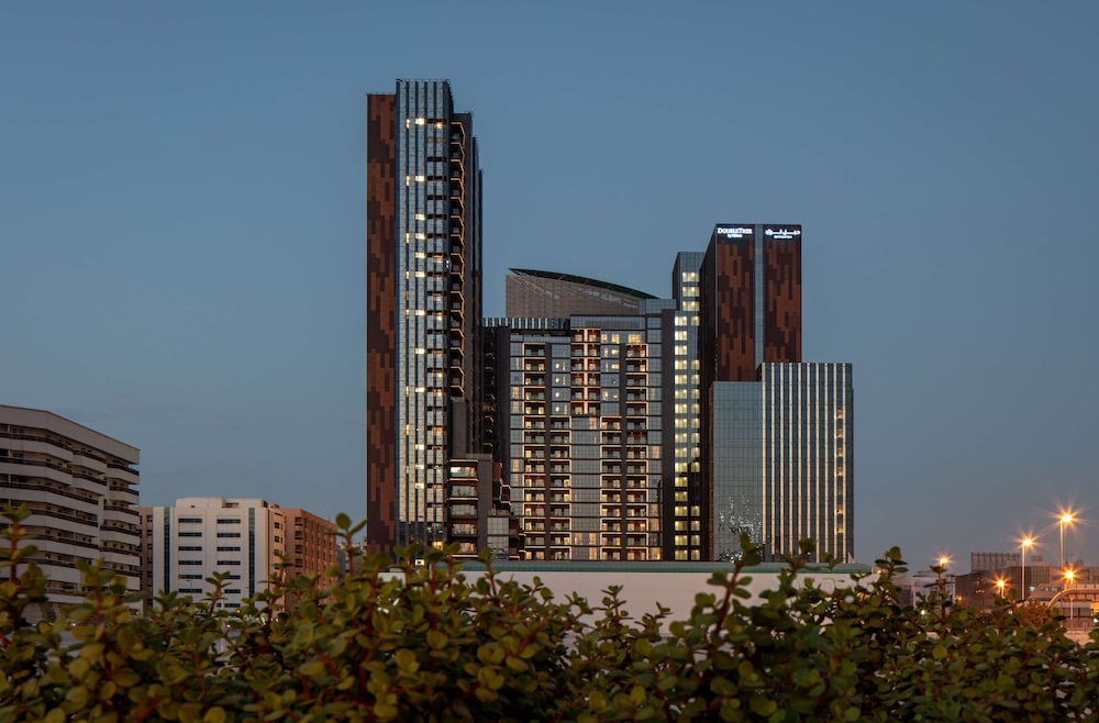 DoubleTree by Hilton Dubai M Square Hotel & Residences — Hotel building in Dubai