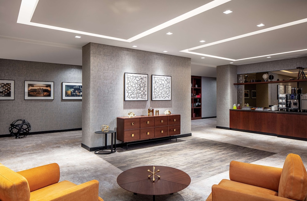 DoubleTree by Hilton Dubai M Square Hotel & Residences — Hotel building in Dubai