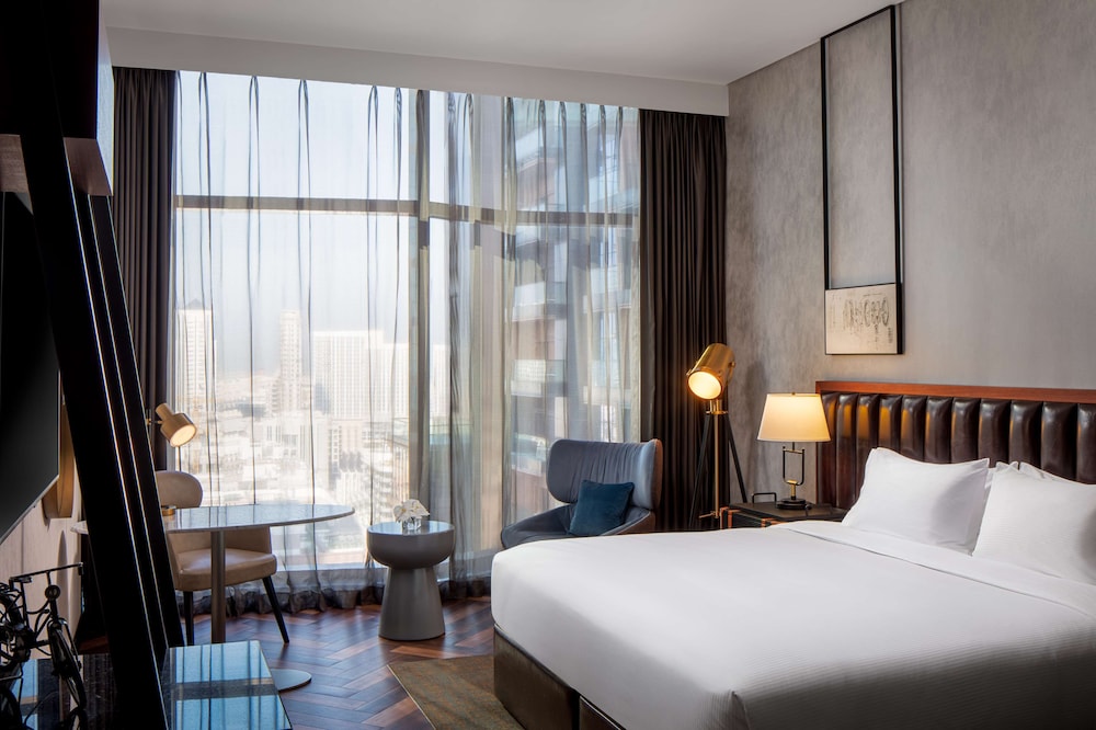 DoubleTree by Hilton Dubai M Square Hotel & Residences — Hotel rooms in Dubai