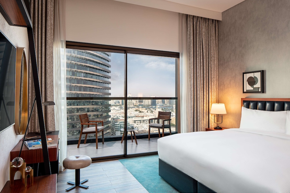 DoubleTree by Hilton Dubai M Square Hotel & Residences — Hotel rooms in Dubai